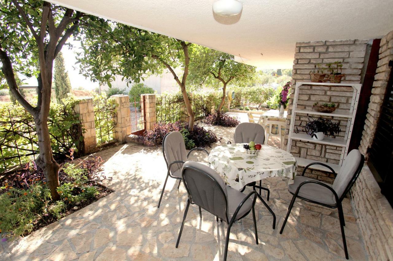 Vila Nataly Trogir Exterior photo